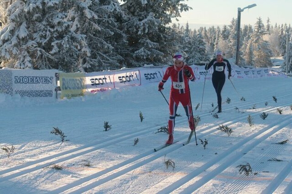 Andreas Nygaard og Ragnhild Haga på topp i Romjulsrennet Kristin_Roset.jpg