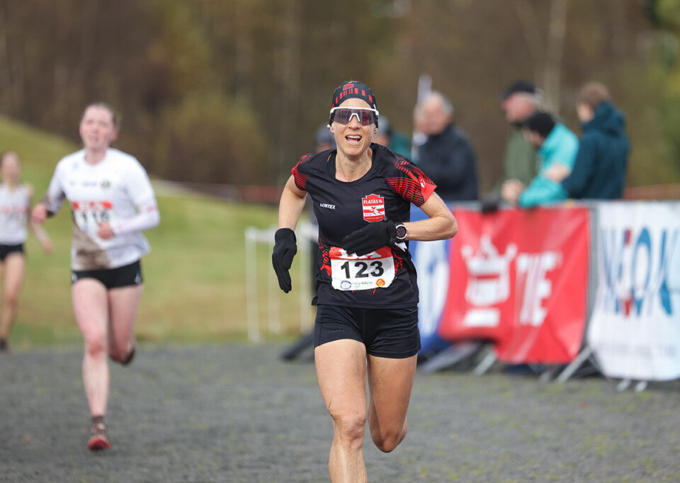 Andrea Engesæth vant NM i terrengløp i duell med Kristine Meinert Rød 1U9A2505.jpg