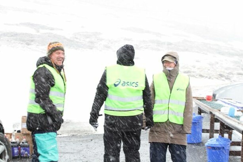 Vinterlig fjellmaraton på Beitostølen- oppdatert med flere bilder IMG_0708_drikkestasjon.jpg