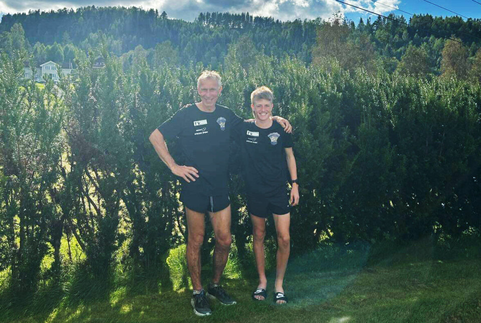 Kristen Aaby (til venstre) vant Seterløpet foran Amund Bjerregård. Det er 49 års aldersforskjell mellom dem. (Foto: privat) Kristen Aaby (til venstre) vant Seterløpet foran Amund Bjerregård. Det er 49 års aldersforskjell mellom dem. (Foto: privat)
