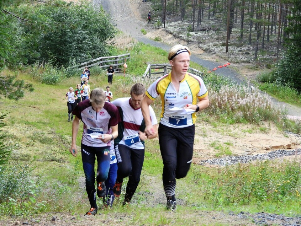 Stor fart i Nammo-cupen på furumoen i Elverum Teten ut fra start H17-20.jpg