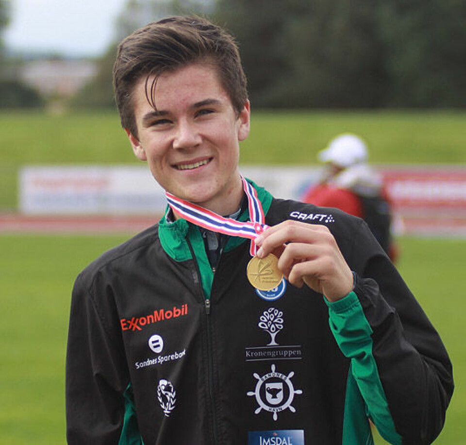 UM 2015 - Jakob Ingebrigtsen med verdensrekord på 2000 m UM2000mG15_Jakob_gullet