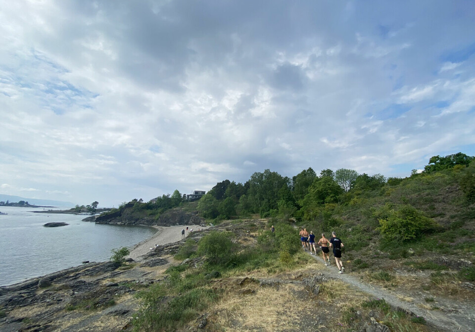 Med god trening – gjerne i godt selskap i vakker natur – er det fullt mulig å utvikle formen i ferien. (Foto: Lars-Fredrik Forberg) Med god trening – gjerne i godt selskap i vakker natur – er det fullt mulig å utvikle formen i ferien. (Foto: Lars-Fredrik Forberg)