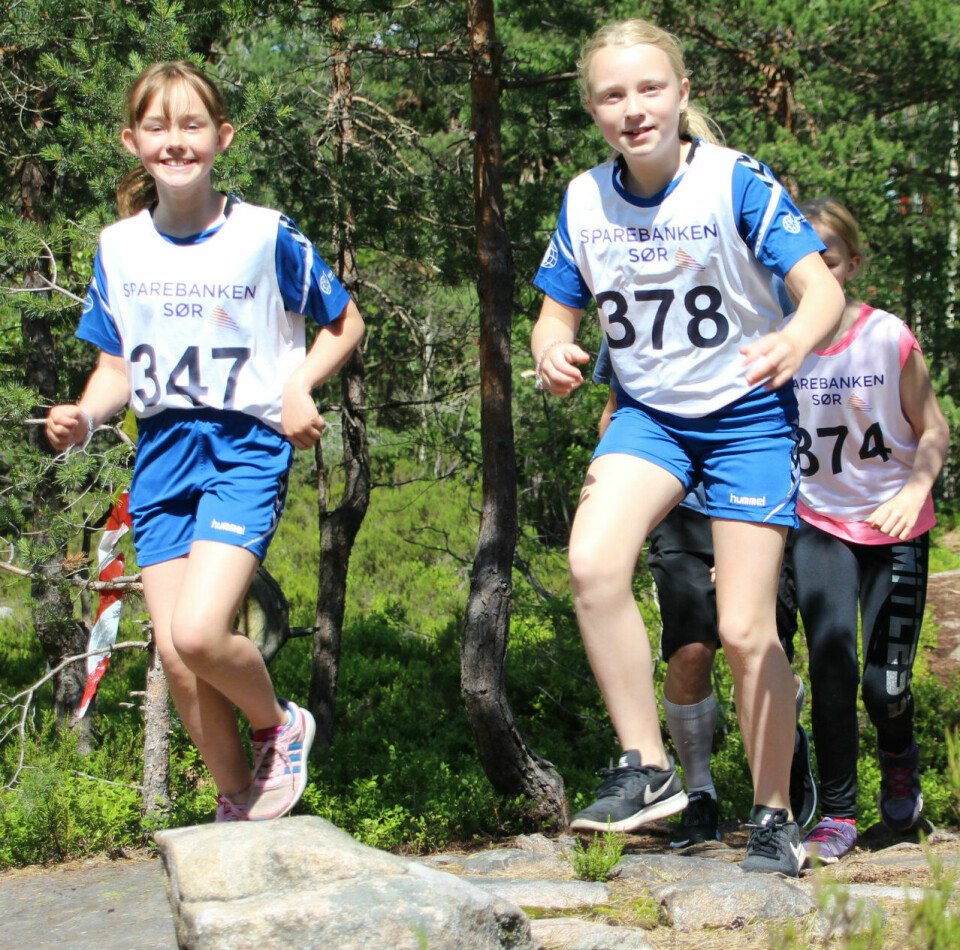 Ny Kondisløpegruppe bak gedigent terrengløp i Risør IMG_6473Start5kmSmilendePiger.jpg