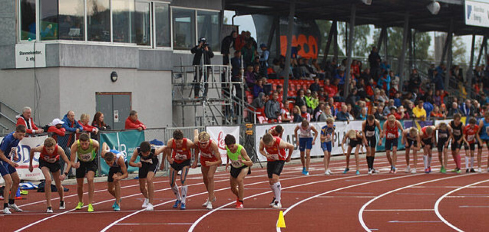 UM 2015 - Jakob Ingebrigtsen med verdensrekord på 2000 m UM2000mG15_Jakob_startfeltet.jpg