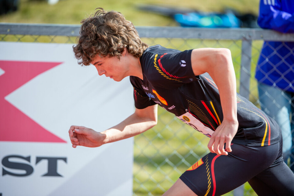 UM 2020: Ingeborg Østgård (J17) og Ole Jakob Høsteland Solbu (G17) vant 800 meter G17_800m_Heat4_Esten Hansen-Møllerud Haue (122)_start_DSC0173.jpg