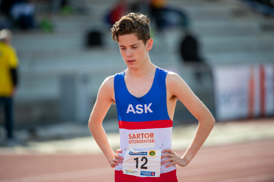 UM 2020: Ingeborg Østgård (J17) og Ole Jakob Høsteland Solbu (G17) vant 800 meter G17_800m_Heat1_Kristoffer Johnson (12)_DSC0110.jpg