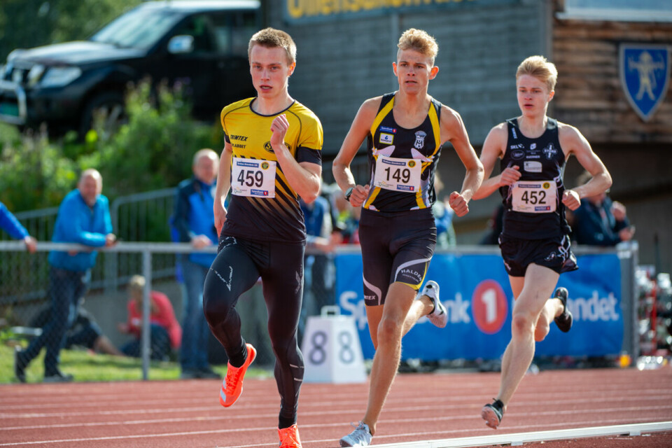 UM 2020: Ingeborg Østgård (J17) og Ole Jakob Høsteland Solbu (G17) vant 800 meter G17_800m_Heat2_Benjamin Bjørnstad (459)_heat_DSC0126.jpg