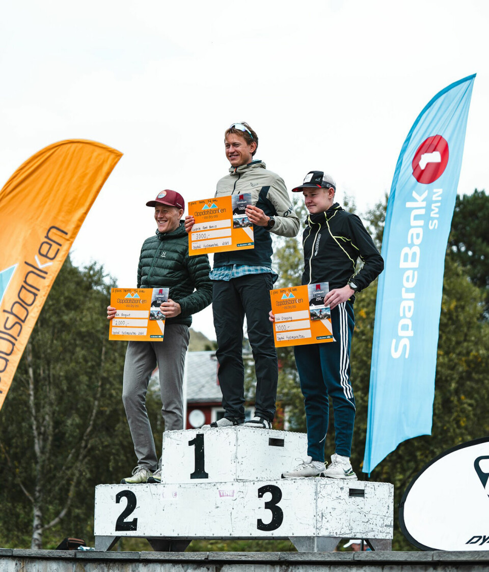 Fantastisk og dramatisk under Oppdal Fjellmaraton premiepall-42km-menn.jpg