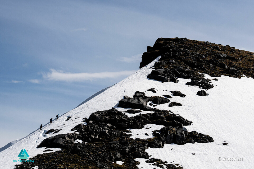 Lofoten Ultra-Trail bød på både store naturopplevelser og krevende fysiske utfordringer. (Foto: Ian Corless) Lofoten Ultra-Trail bød på både store naturopplevelser og krevende fysiske utfordringer. (Foto: Ian Corless)