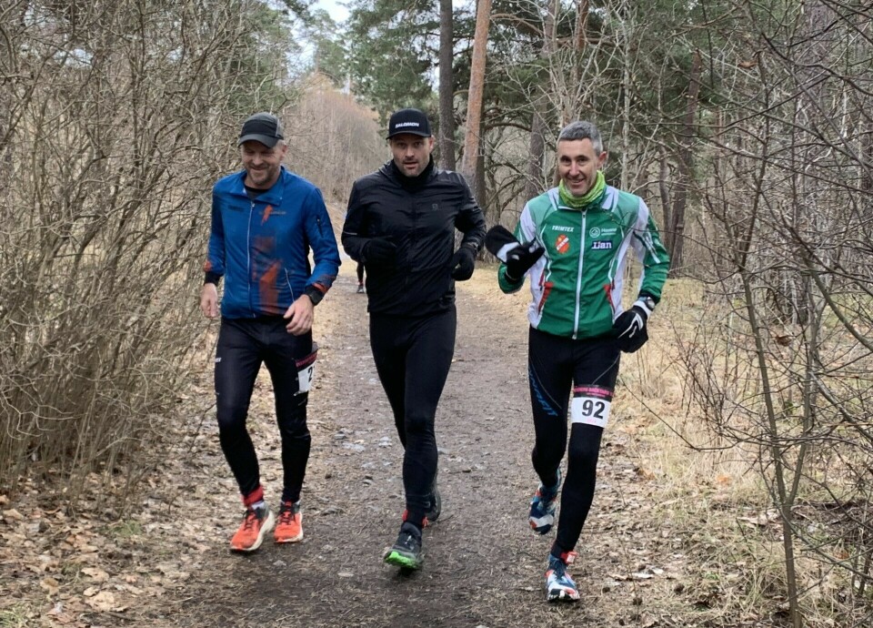 Eivind Svellingen ble Last One Standing på Ekeberg etter 30 timer Eivind Svellingen sammen med Lars Erik Gylland og Geir Hansen.JPG