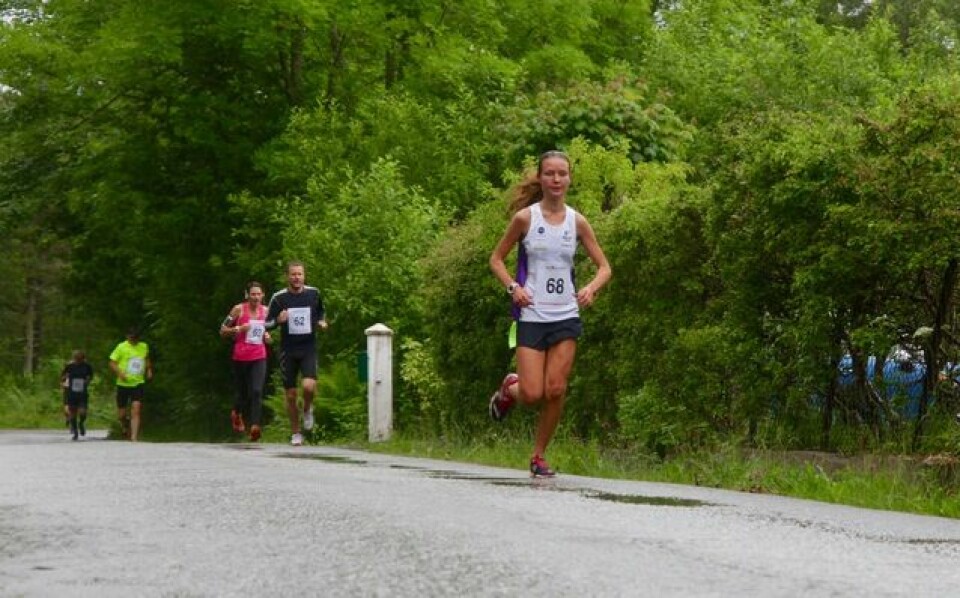 Andreas Vangsnes og Amanda Tenfjord vant 5 km i Ålesund Tonje_Marie_Bergem