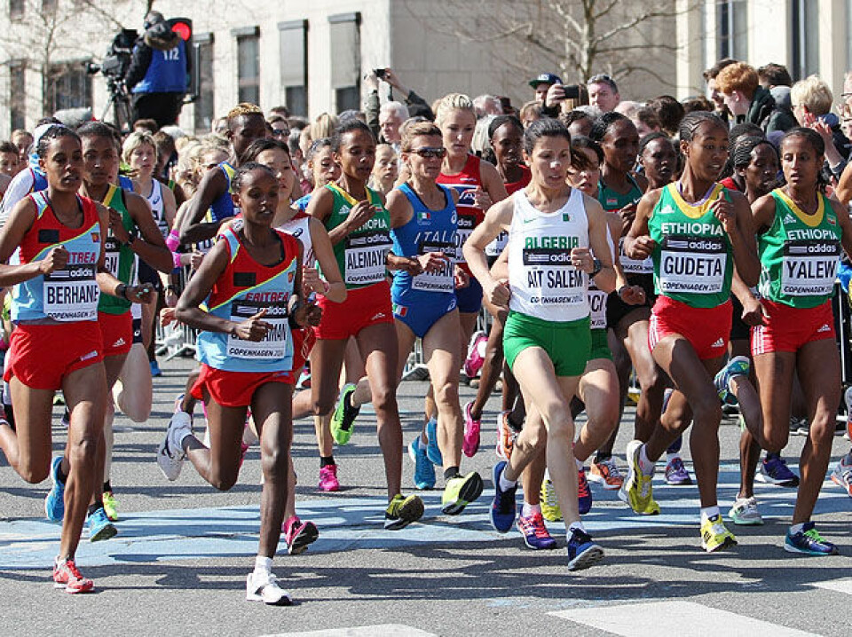 Mange gode norske tider i VM i halvmaraton i København Start_damer_A20G2688.jpg