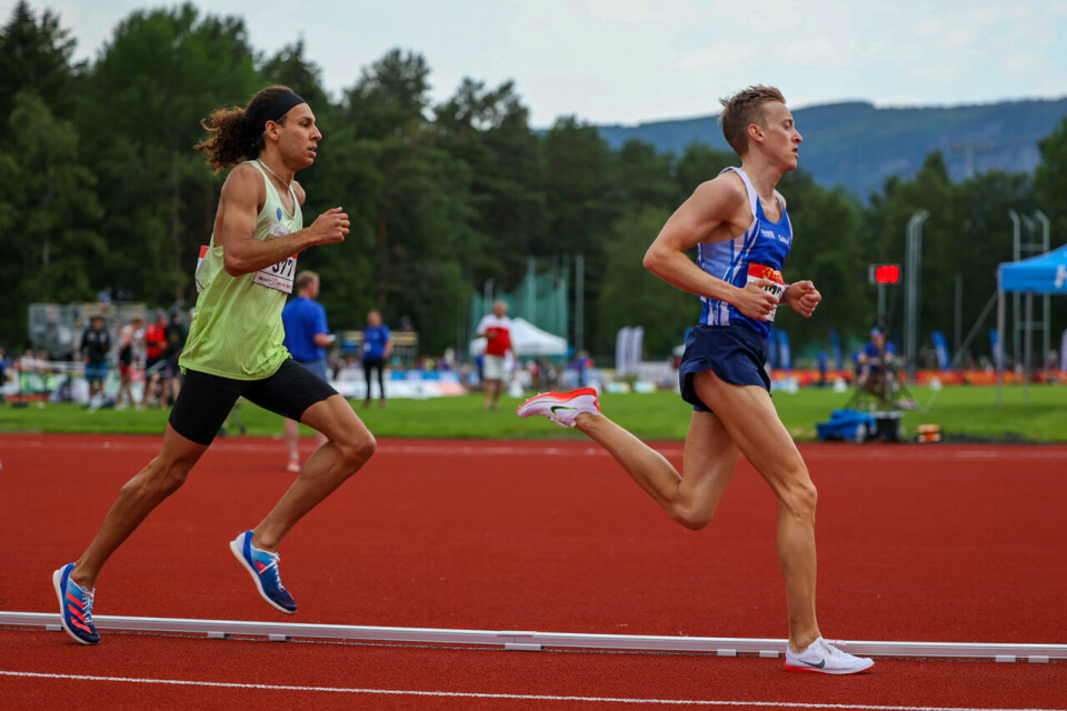 Even Brøndbo Dahl ble norgesmester på 1500 meter ms 1500m siden.jpg