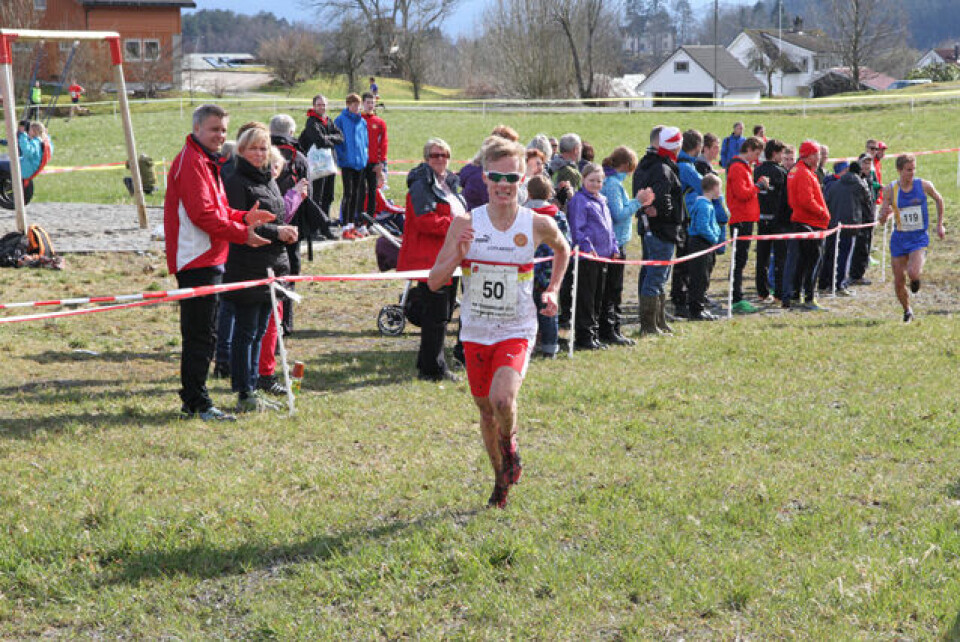 Praktfullt terreng-NM i Strandebarm.