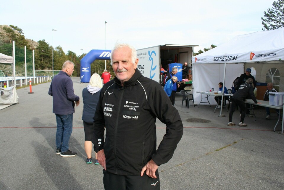 John Magnus Humborstad fylte nylig 75 år og i denne artikkelen gir Håkon Repstad han en velfortjent hyllest for den innsatsen han har lagt ned for Terrengkarusellen og trimmerne i Kristiansand. (Foto: Sverre Larsen) John Magnus Humborstad fylte nylig 75 år og i denne artikkelen gir Håkon Repstad han en velfortjent hyllest for den innsatsen han har lagt ned for Terrengkarusellen og trimmerne i Kristiansand. (Foto: Sverre Larsen)