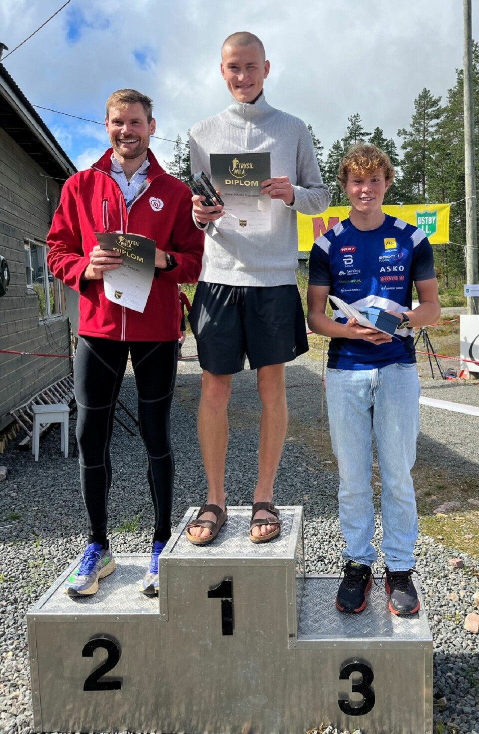 Trysilmila blir stadig større og raskere Pallen 10 km menn.jpg
