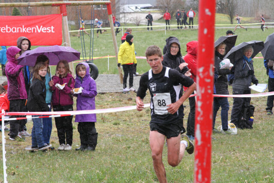 Praktfullt terreng-NM i Strandebarm.