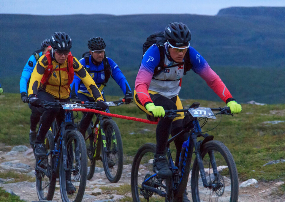 17 år gamle Noah ble historisk på Offroad Finnmark i dag Henriette-Heitmann-Mikkelsen-og-Bjoern-Vidar-Suhr-foto-Jon-Vidar-Bull.jpg