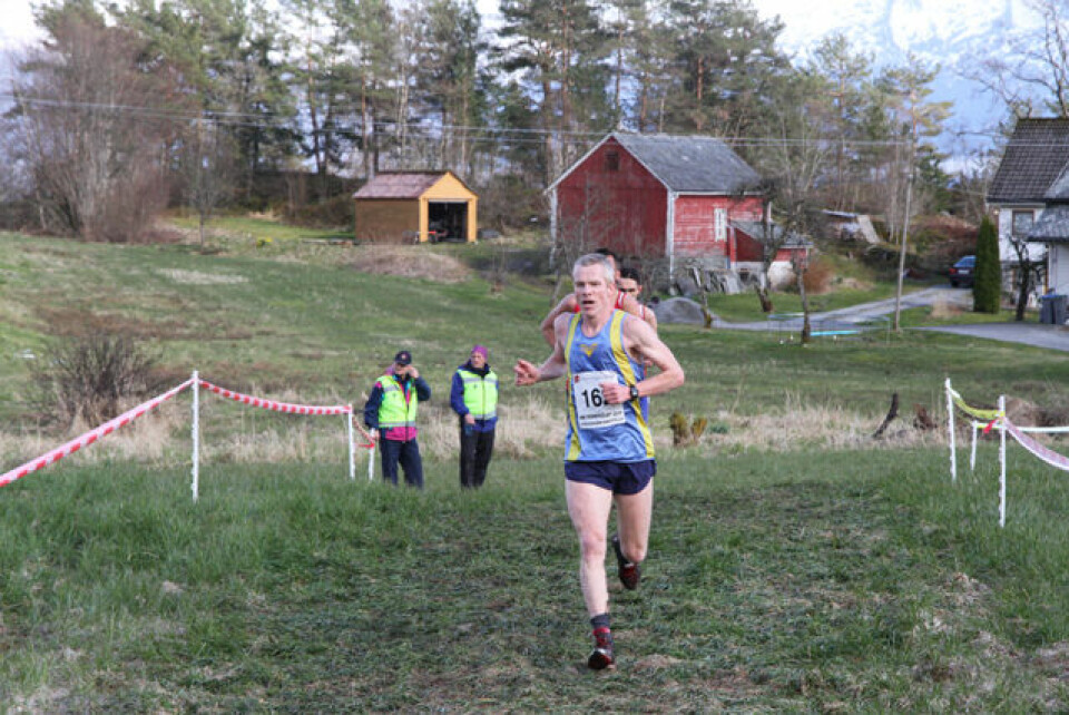 Praktfullt terreng-NM i Strandebarm.