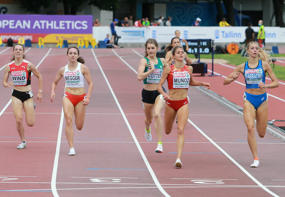 Pers på begge, men ikke avansement på de norske 1500 m-jentene i U23-EM Heat2_mot_maal_4_videre_pluss_4tider_Engdahl_2-3_sek_forseint_AZ3T6586.jpg