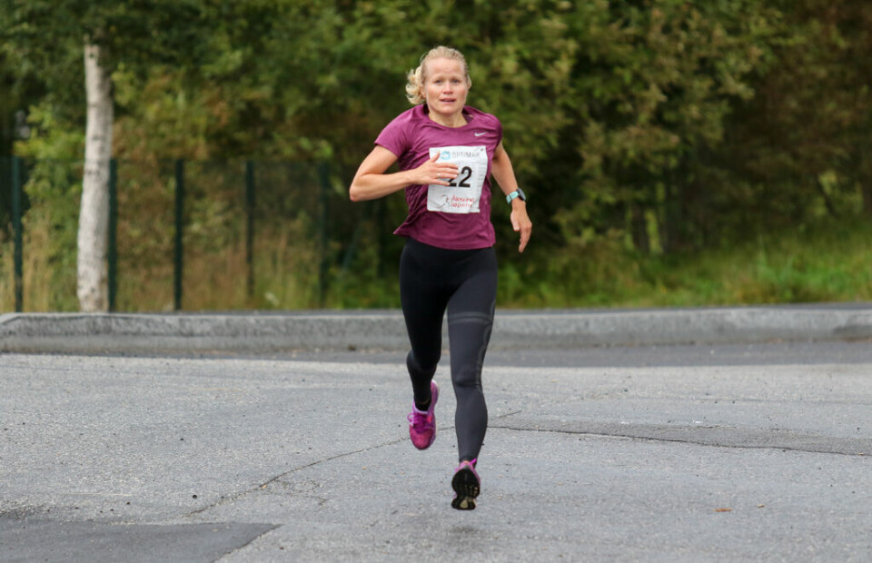 Helene Herje Ellingsen satte løyperekord i Ålesund Sommerkarusell 12_tredjeplass_10km_dame.jpg