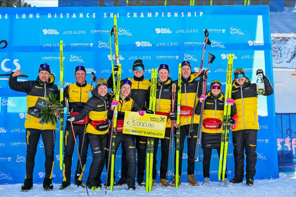 Team Engcon sørget for en solid seier i lagtempo-konkurransen som innledet sesongen for langløperne. (Foto: Nordic Focus) Team Engcon sørget for en solid seier i lagtempo-konkurransen som innledet sesongen for langløperne. (Foto: Nordic Focus)
