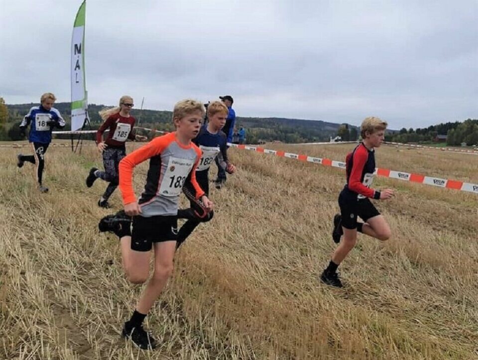 Nær Dølisjøen Rundt-dobbel for Østen Brovold Midtsundstad Start 4 km løp.jpg