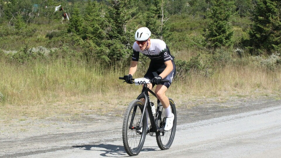 Tormod Weydahl med full kontroll på seieren på Kuåsen med 4 km igjen til mål. Tormod Weydahl med full kontroll på seieren på Kuåsen med 4 km igjen til mål. (Foto: Rolf Bakken)