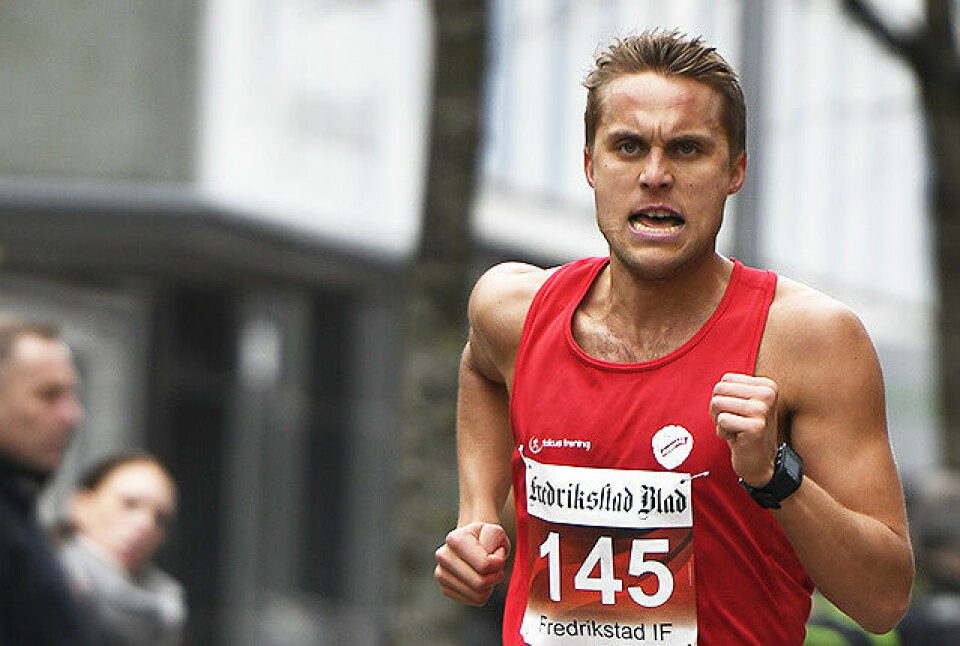 Ulrik Lolland på vei mot seier på 5 km i Fredrikstadløpet. I august er det NM-finale på 1500 m som står øverst på ønskelista til 25-åringen fra Moss. (Foto: Bjørn Johannessen) Ulrik Lolland på vei mot seier på 5 km i Fredrikstadløpet. I august er det NM-finale på 1500 m som står øverst på ønskelista til 25-åringen fra Moss. (Foto: Bjørn Johannessen)