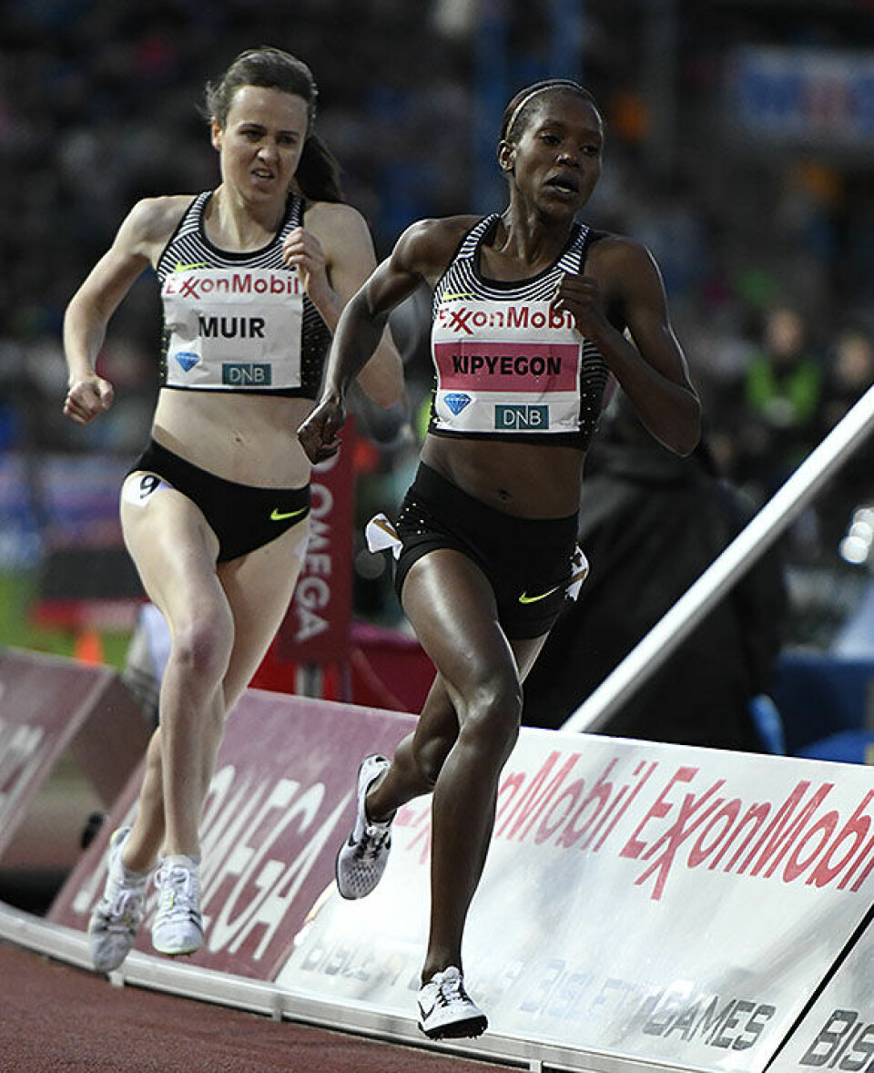 Kjempespurt og norsk rekord av Karoline Bjerkeli Grøvdal på 1 mile mile-kv-muis-kipyego_50D1307.jpg