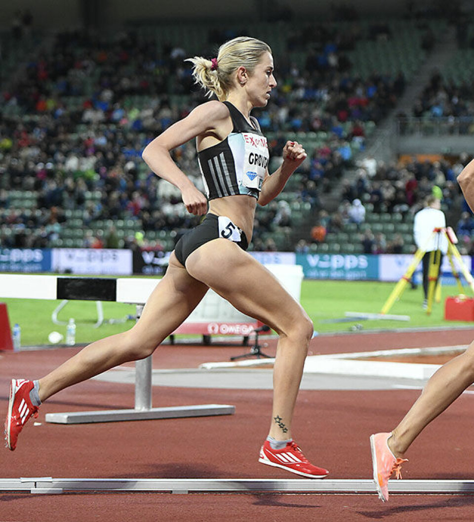 Kjempespurt og norsk rekord av Karoline Bjerkeli Grøvdal på 1 mile mile-kv-grovdal-side_50D1346.jpg