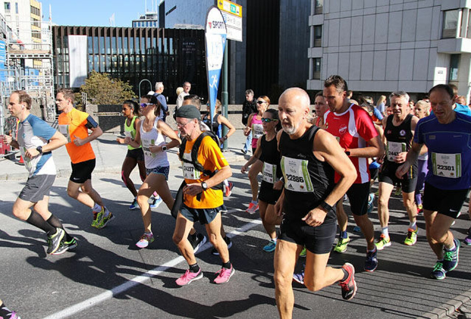 Hilland og Fissehatsion til topps på halvmaraton i Oslo Halvmaraton_start_fartsholder_til_1,45_Hompland_4S7A9691.jpg