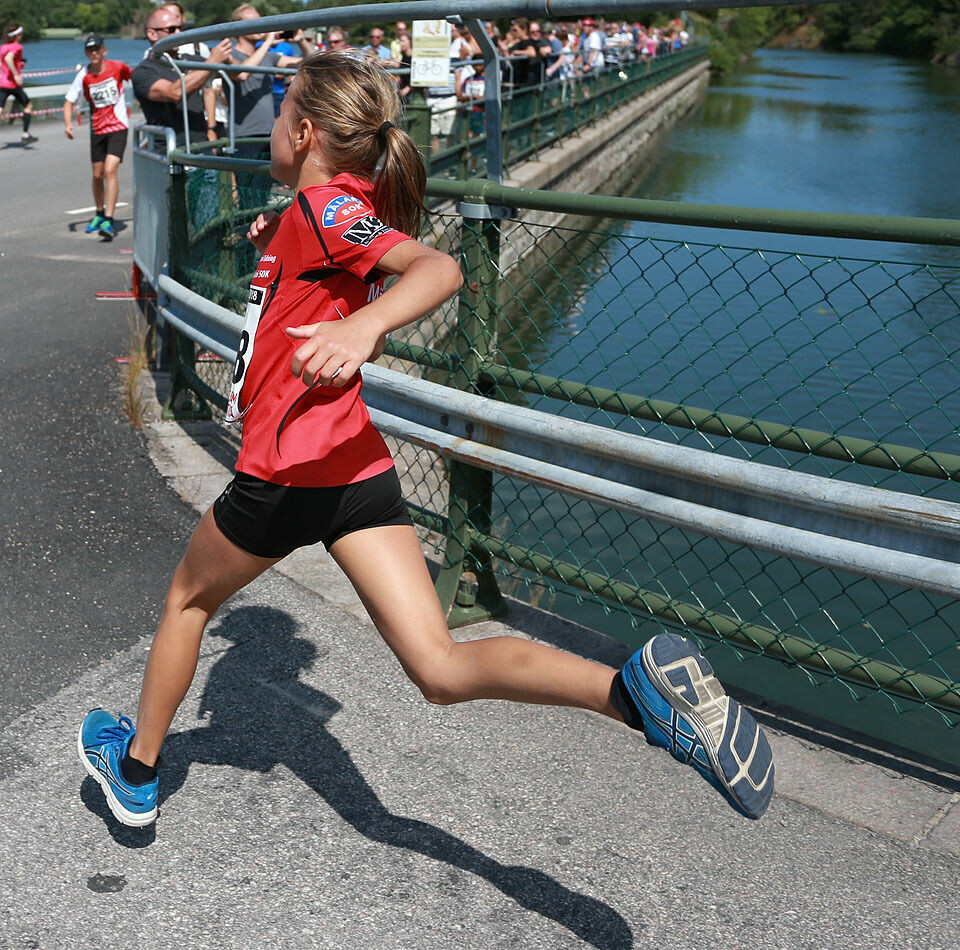 Heidi Pharo nr. 2 i Kraftprovet - Mørk-seire i ungdomsklassene Mini1800M_jente_lang_fot_nr498_AZ3T6820.jpg