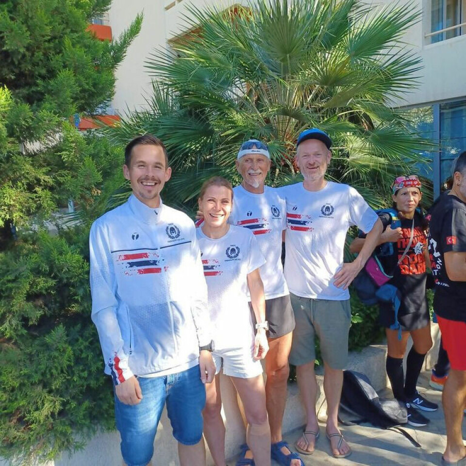 Line Caliskaner og Simen Holvik fullførte Spartathlon Foto_privat.png