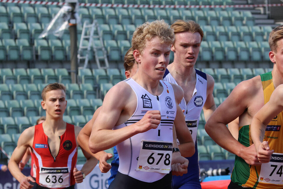 Gull som gledet for Lars Svorkdal på 3000 meter i UM Lars Svorkdal 2.jpg