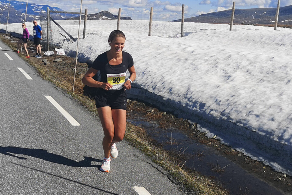 Fjellmaraton i varmt sommervær på Beitostølen fjellmaraton-bib-80.jpg