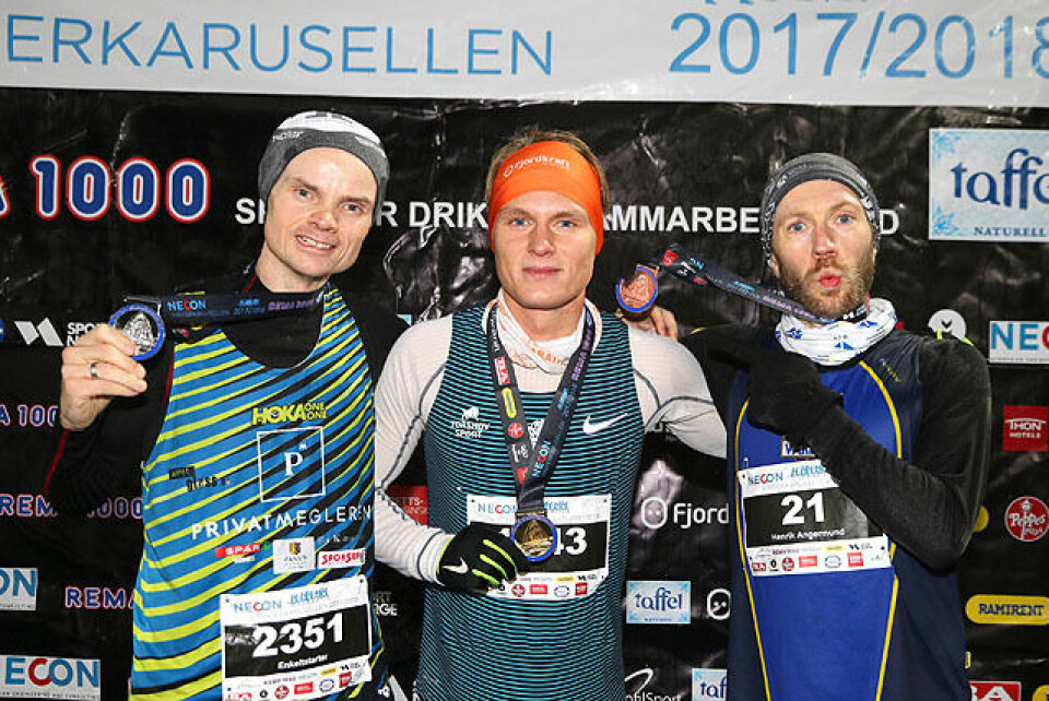 Premiepallen for herrenes 10 km: Bjørn Tore Kronen Taranger, Sondre Øvre-Helland, Henrik Angermund. Premiepallen for herrenes 10 km: Bjørn Tore Kronen Taranger, Sondre Øvre-Helland, Henrik Angermund.