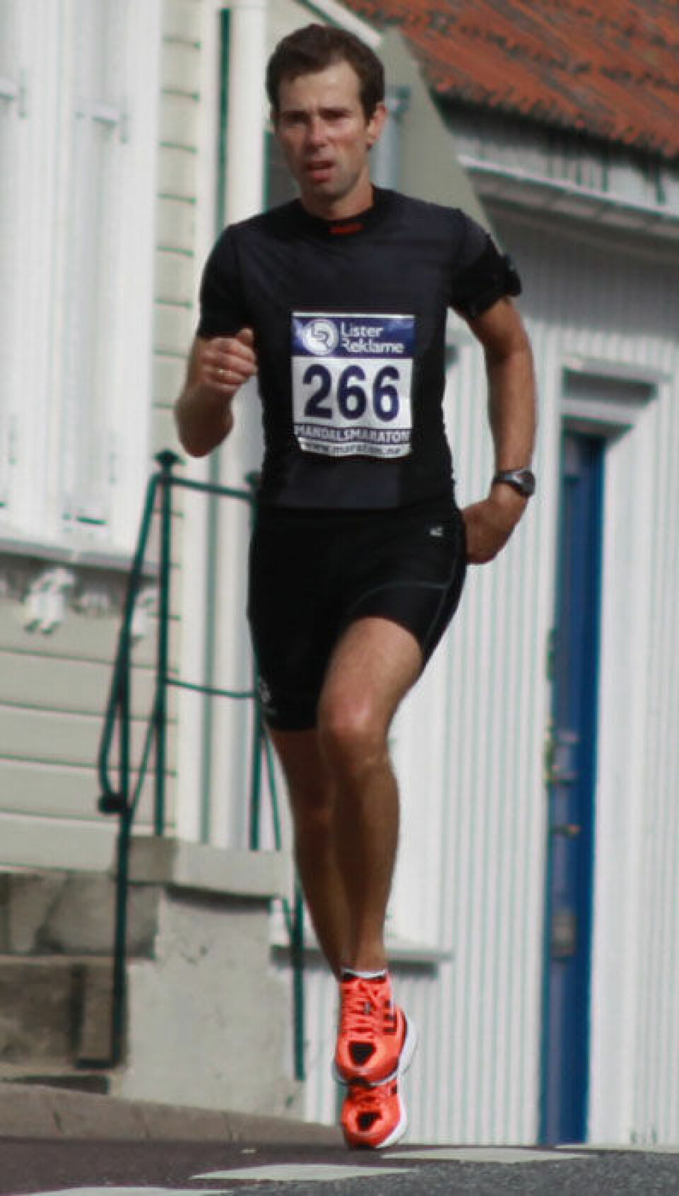 Nils Rune Bue raskest i Mandalsmaraton 307