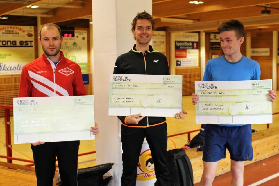 Sterke tider i premieren på Grue Halvmaraton Tre beste menn.jpg