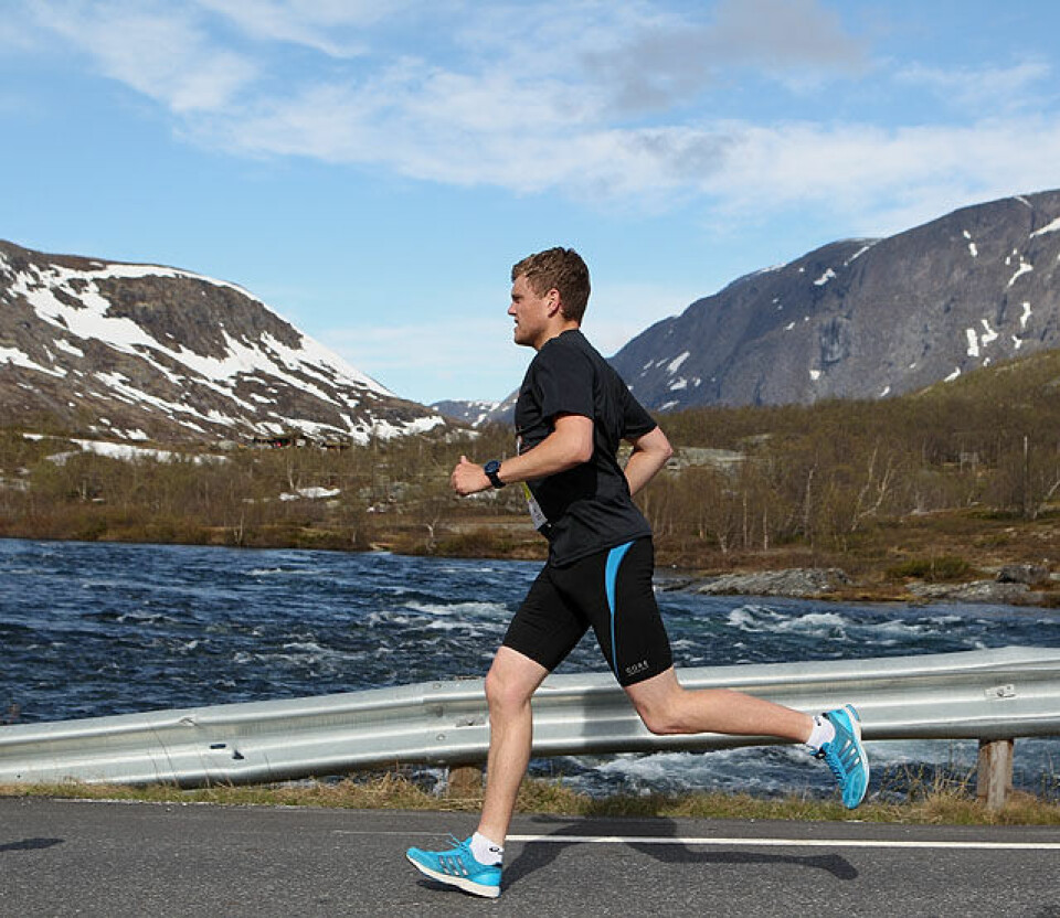 Fjellmaraton fra start til mål med 98 solskinnsbilder! Kim_Are_Bull_Hansen_nr4_A20G4732.jpg