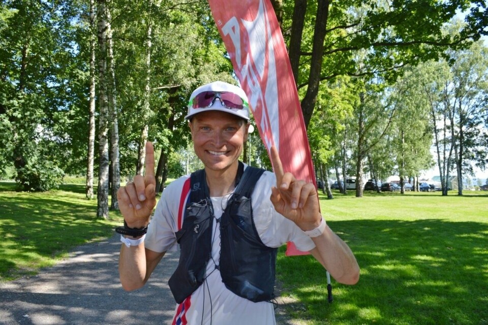 53 av 64 løpere fullførte Oslofjorden Rundt, Simen Holvik og Mari Mauland vant 100 miles DSC_0173 (1280x851).jpg