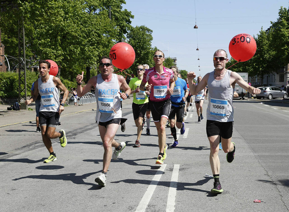Enten en sikter seg inn mot et bestemt tidsmål eller har som mål å fullføre, kan det være fint å vite at en er godt forberedt når maratondagen kommer. (Foto: Per Inge Østmoen) Enten en sikter seg inn mot et bestemt tidsmål eller har som mål å fullføre, kan det være fint å vite at en er godt forberedt når maratondagen kommer. (Foto: Per Inge Østmoen)