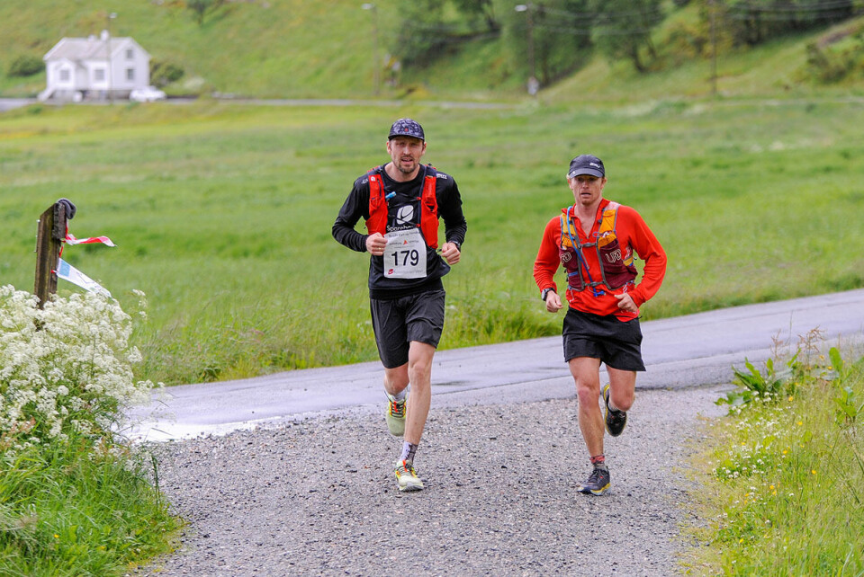 Kristina Fjelltveit Blindheim og Espen Kristiansen vant Bergen Fjell og FjordTur _DSC8924.jpg
