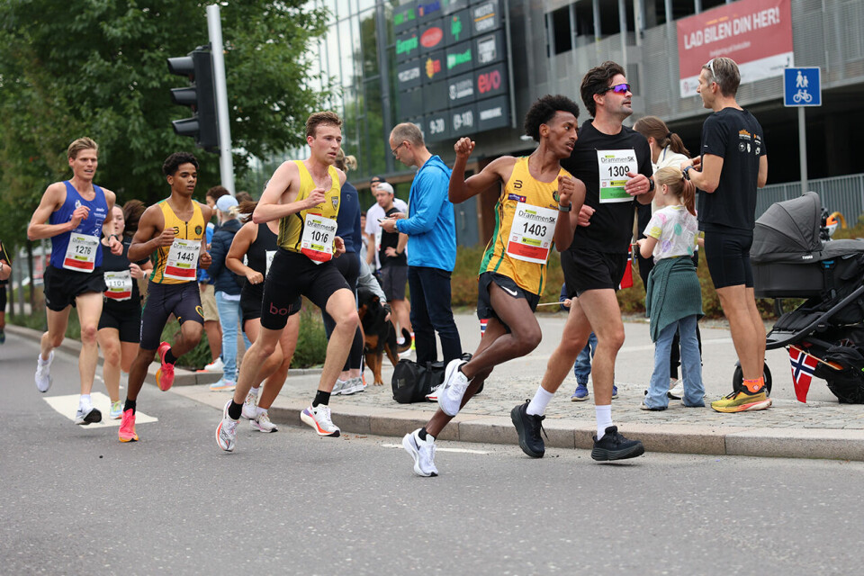 Senay Fissehatsion vant både 5 km og halvmaraton i Drammen runding-av-loepere.jpg