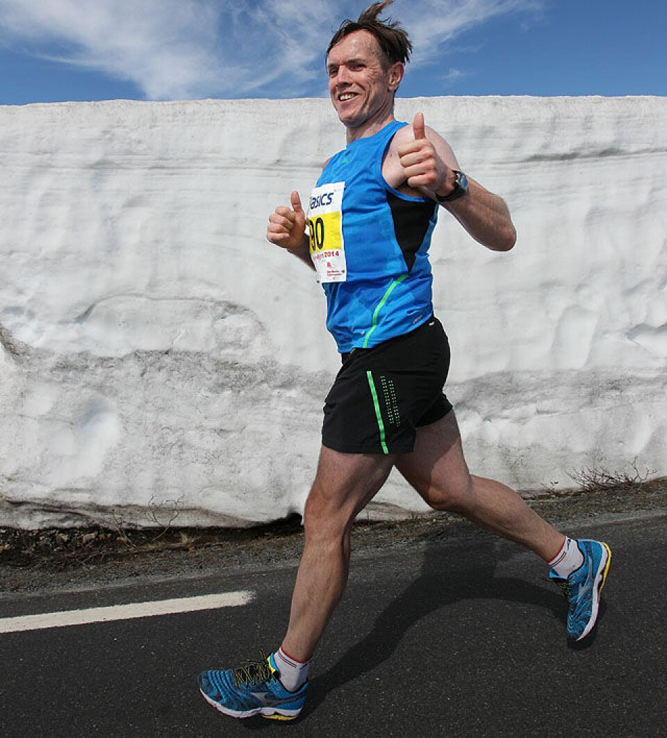 Fjellmaraton fra start til mål med 98 solskinnsbilder! Arne_Henning_Underdal-Loktu_vid_broytekant_A20G6102.jpg