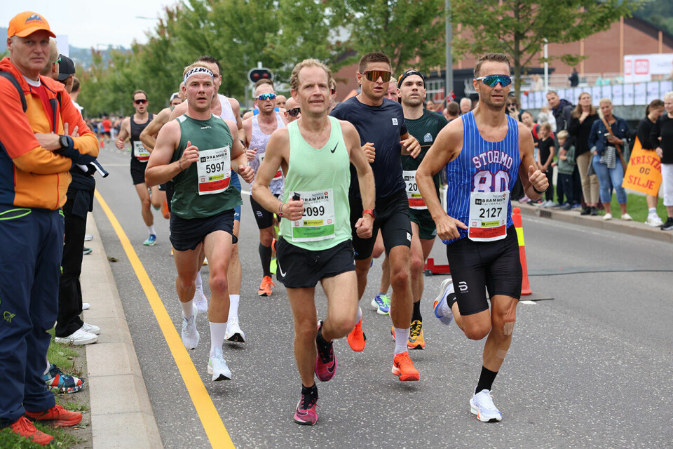 Senay Fissehatsion vant både 5 km og halvmaraton i Drammen et av togene-3.jpg