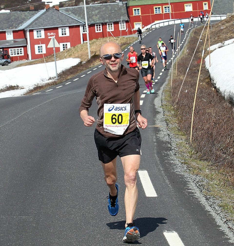 Fjellmaraton fra start til mål med 98 solskinnsbilder! Helge_Fuglseth_Bygdin_A20G6382.jpg