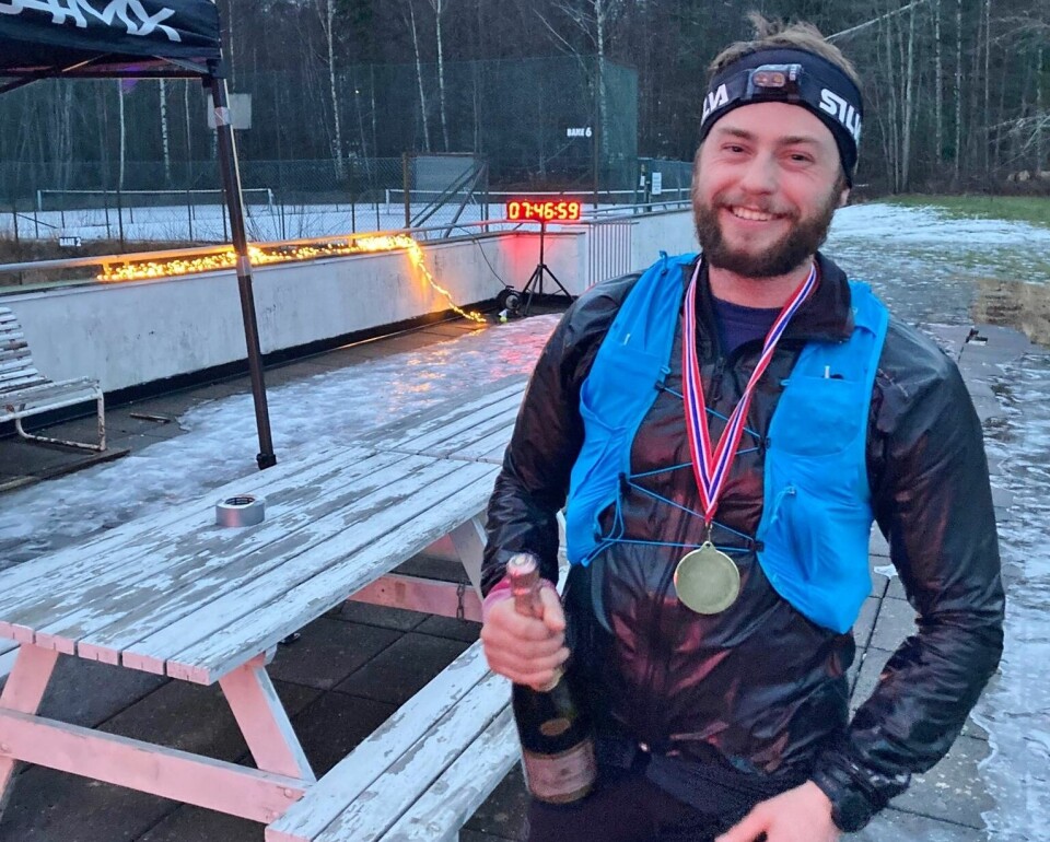 Håkon Nesteby (28) vant Ekeberg Backyard Ultra etter 23 runder på 6,7 km (Foto: Jon Asphjell) Håkon Nesteby (28) vant Ekeberg Backyard Ultra etter 23 runder på 6,7 km (Foto: Jon Asphjell)
