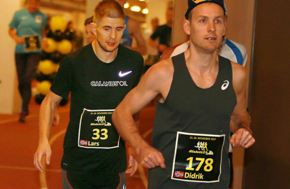 Taranger og Falk vant nok en gang NM 24-timers på Bislett Didrik er nå i tet... bildet er fra tidligere i løpet. (Foto: Kjell Vigestad)